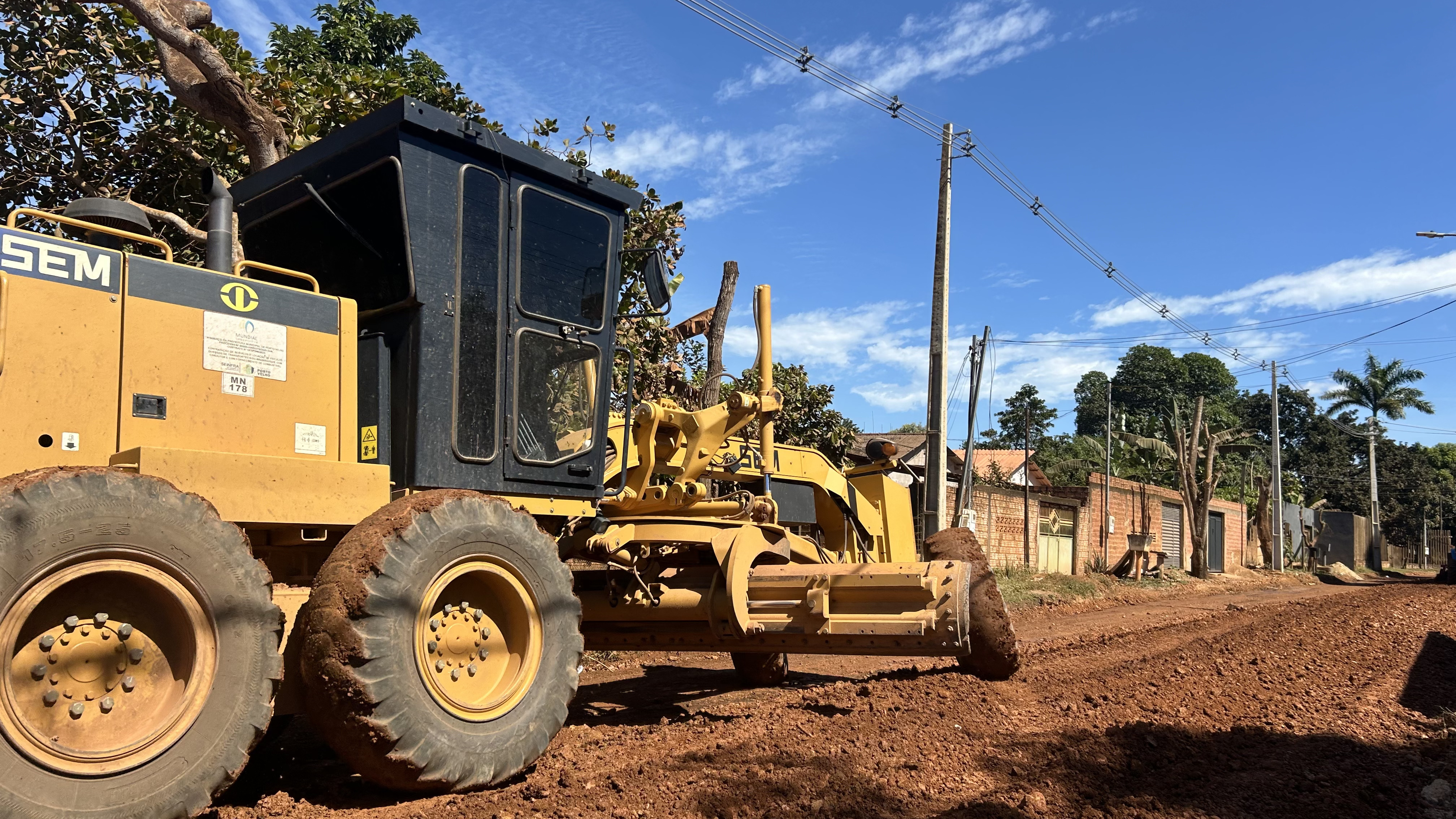 Obras de drenagem avançam para pavimentação de ruas do bairro Porto Cristo