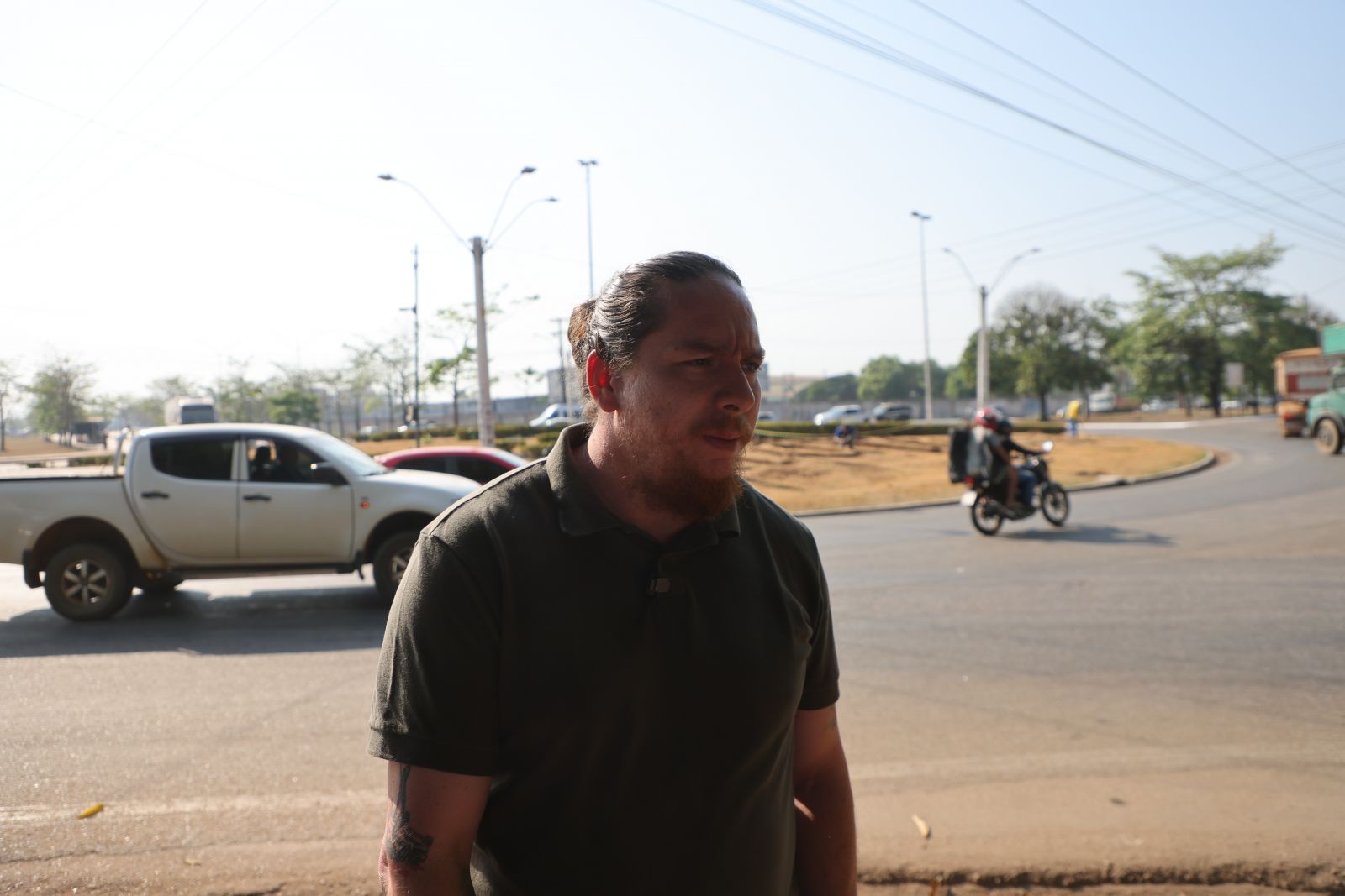Giovanni Marini informa que a iniciativa contempla inicialmente a rotatória da avenida Imigrantes 